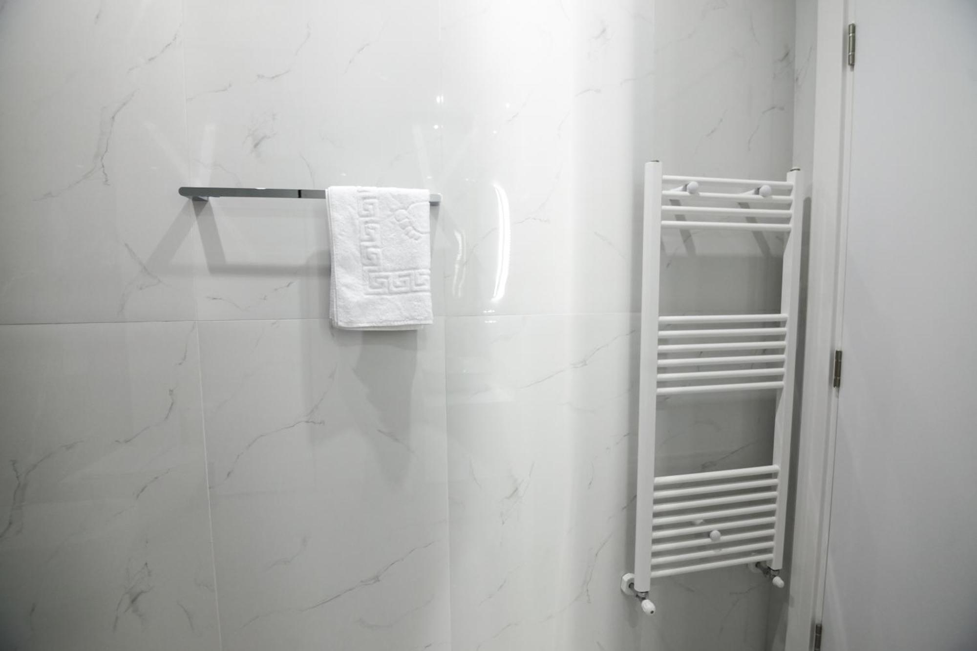 Rinas N Hotel By Noshi מראה חיצוני תמונה